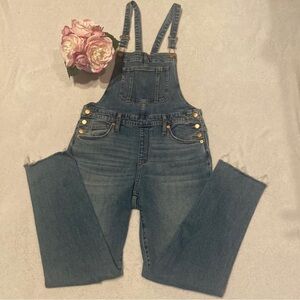 UNIVERSAL THREAD Size 0/25R Bibbed Jean Overalls worn once!